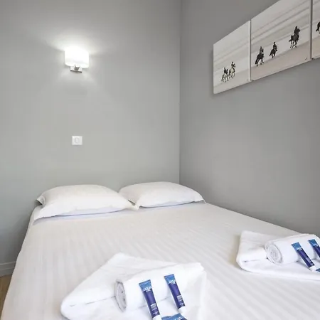 Apartment Charming In The Center Of - Welkeys *
